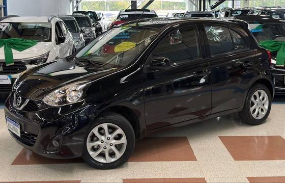 NISSAN MARCH 1.6 SV 16V FLEXSTART 4P XTRONIC